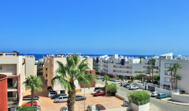 Resale - Apartment / flat - Orihuela Costa - Punta Prima