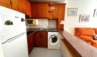 Resale - Apartment / flat - Torrevieja - Centro