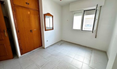 Resale - Apartment / flat - Torrevieja - Centro