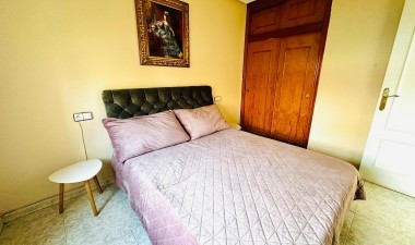 Resale - House - Torrevieja - Los altos