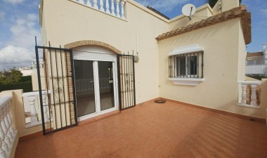 Resale - Villa - Orihuela Costa - Lomas de Cabo Roig