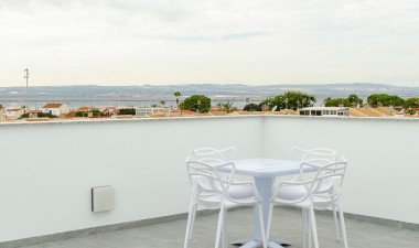 Obra nueva - Villa - Torrevieja - Torretas