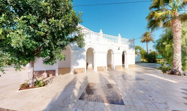 Odsprzedaż - Villa - La marina - Alicante