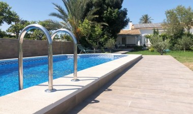 Wiederverkauf - Villa - La marina - Alicante