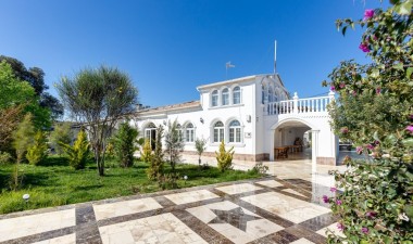 Odsprzedaż - Villa - La marina - Alicante