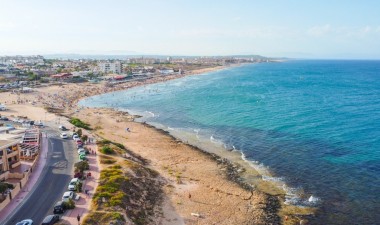 Neue Gebäude - Villa - Torrevieja - La Mata