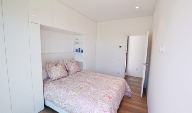 Resale - Pareado - Campoamor - Las colinas golf