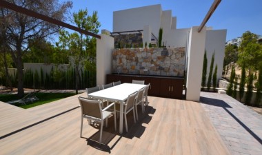 Resale - Pareado - Campoamor - Las colinas golf