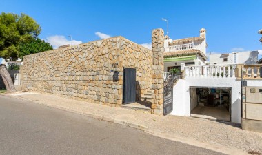 Reventa - Villa - Orihuela Costa - La Zenia