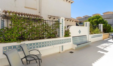 Resale - Villa - Orihuela Costa - La Zenia