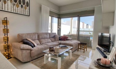 Resale - Villa - Orihuela Costa - PAU 26