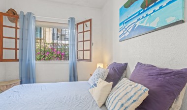 Resale - Bungalow - Torrevieja - Aguas nuevas 1