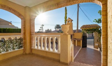 Resale - Villa - Orihuela Costa - La Florida