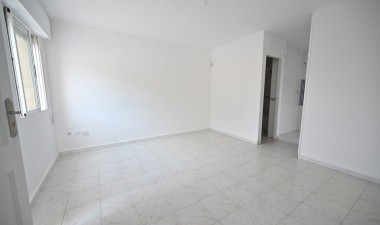 Resale - Bungalow - Torrevieja - Costa Blanca