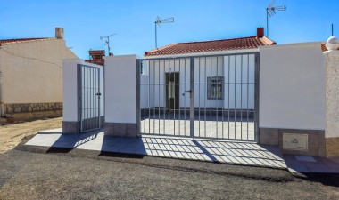 Resale - Bungalow - Torrevieja - Costa Blanca