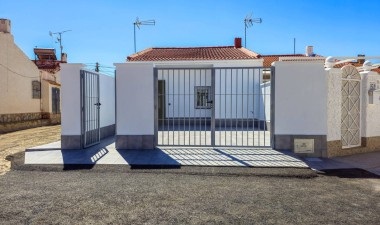 Resale - Bungalow - Torrevieja - Costa Blanca