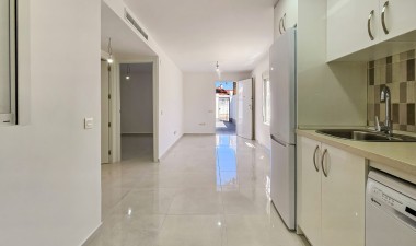 Resale - Bungalow - Torrevieja - Costa Blanca