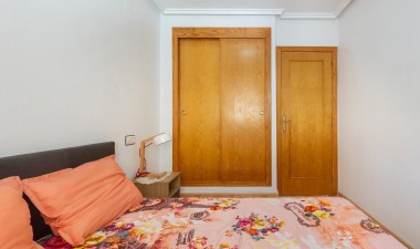 Resale - Bungalow - Torrevieja - El Limonar