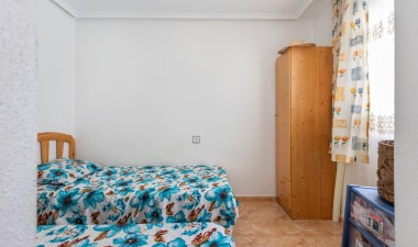 Resale - Bungalow - Torrevieja - El Limonar