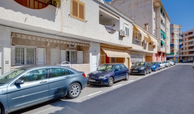 Resale - Bungalow - Torrevieja - Costa Blanca