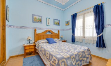 Resale - Bungalow - Torrevieja - Costa Blanca