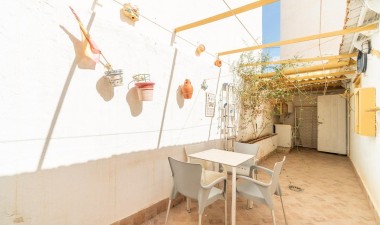 Resale - Apartment / flat - Torrevieja - Playa De Los Naufragos