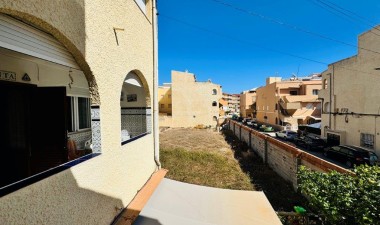 Resale - Apartment / flat - La Mata - Costa Blanca