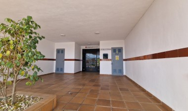 Resale - Apartment / flat - Torrevieja - Torreblanca