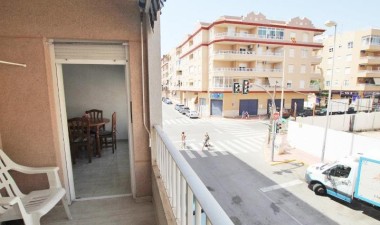 Resale - Apartment / flat - Guardamar del Segura - Calle Cartagena