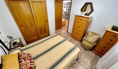 Resale - Apartment / flat - Torrevieja - Costa Blanca