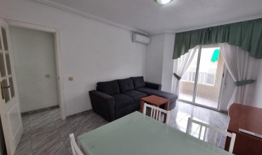 Resale - Apartment / flat - Torrevieja - Costa Blanca