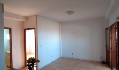 Resale - Apartment / flat - Torrevieja - La Mata