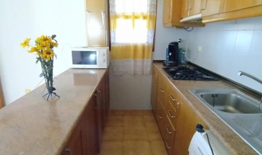 Resale - Apartment / flat - Torrevieja - La Mata