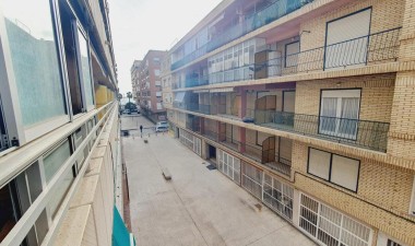 Resale - Apartment / flat - Torrevieja - Acequion