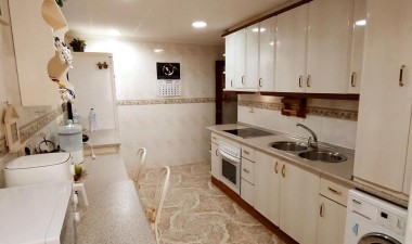 Resale - Apartment / flat - Torrevieja - Acequion