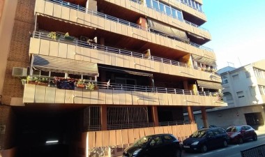 Resale - Apartment / flat - Torrevieja - Acequion