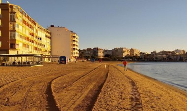 Resale - Apartment / flat - Torrevieja - Acequion