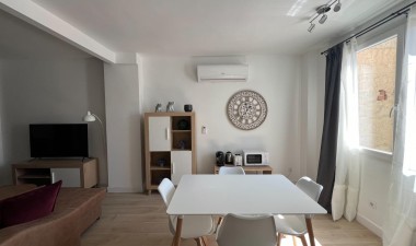 Resale - Apartment / flat - Dolores - Centro