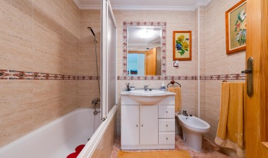 Resale - Town House - Torrevieja - Aguas Nuevas 2