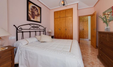 Resale - Town House - Torrevieja - Aguas Nuevas 2