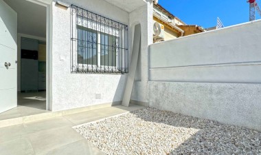 Resale - Villa - Orihuela Costa - Costa Blanca