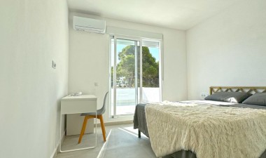 Resale - Villa - Orihuela Costa - Costa Blanca