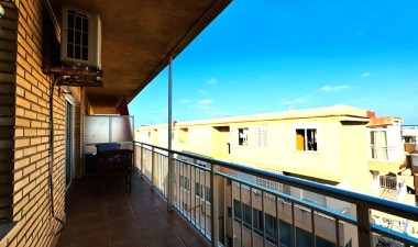 Resale - Apartment / flat - La Mata - Costa Blanca