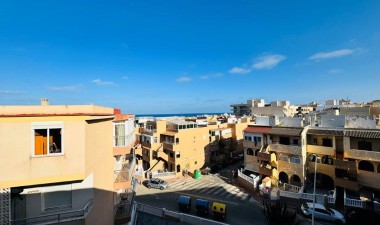 Resale - Apartment / flat - La Mata - Costa Blanca