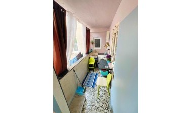 Resale - Apartment / flat - Torrevieja - Centro