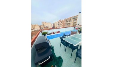 Resale - Apartment / flat - Torrevieja - Centro