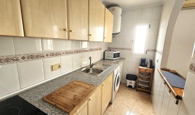 Resale - Apartment / flat - Torrevieja - El Molino