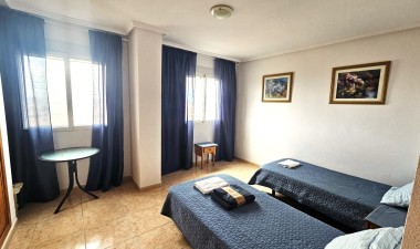 Resale - Apartment / flat - Torrevieja - El Molino