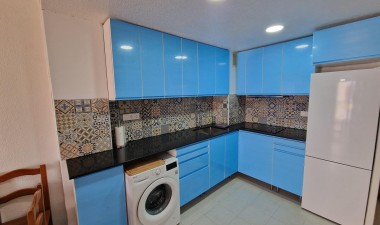 Resale - Apartment / flat - Torrevieja - Centro