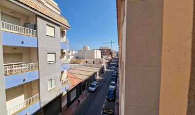 Resale - Apartment / flat - Torrevieja - Centro